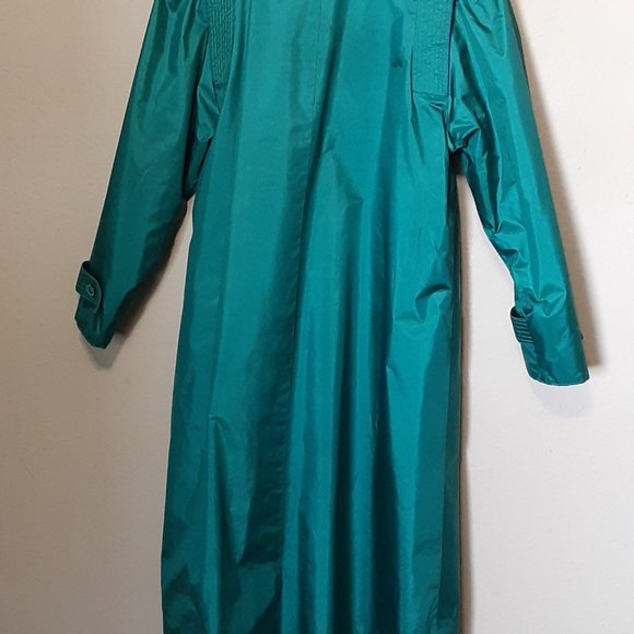 SOLD Vintage 80s trench raincoat - Picture 3 of 9